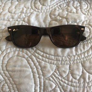 New Wayfarer RB2132 Raybans